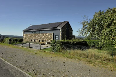 Vakantiehuis in Stoumont met Uitzicht