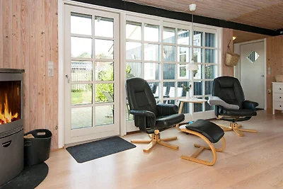 Gemutliches Ferienhaus am Meer-By Traum