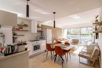 Charmante Wohnung am Boulevard Alexandre III