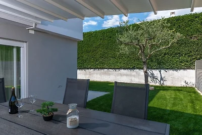 Villa in Novigrad met zwembad