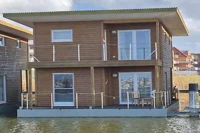 Hausboot in Barth am Barther Bodden