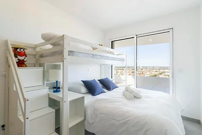 Moderne Maisonette mit Terrasse mit Meerblick