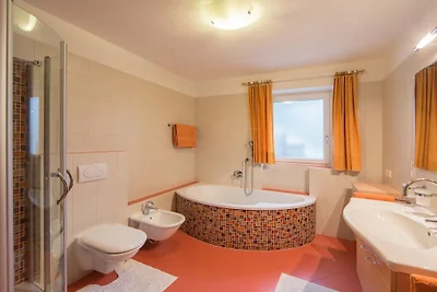 Apartment in Aufhofen with swimming pool