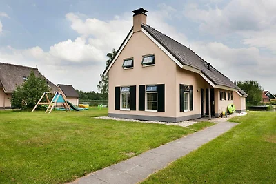 Einfamilienhaus mit Wellness und Ausflugsboot