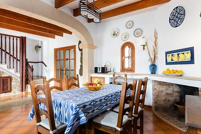 Villa ad Arta con piscina privata