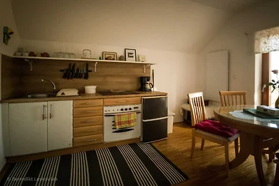 Rustic Refuge Glamping with Hot-Tub and Sauna...