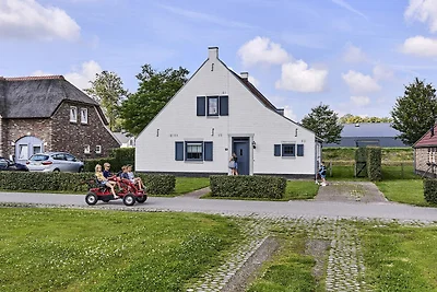 Villa met sauna en bubbelbad in Limburg