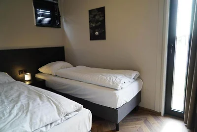 Naturnahes Chalet mit Terrasse für 6 Personen