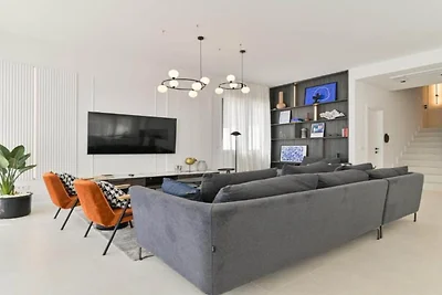 Villa Olive - Five bedroom Villa with Terrace...