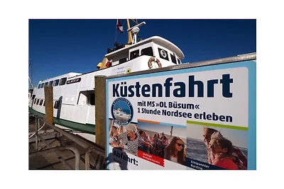 Reetkate am Meer