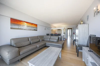 Bellissimo appartamento con vista sul mare