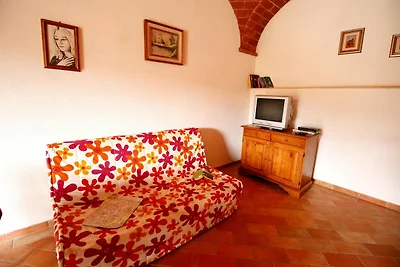 Traditioneller Bauernhof in Asciano mit Pool