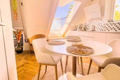 Regent House en Spa boven de golven