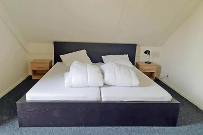 Heller und moderner Bungalow in Ejwik