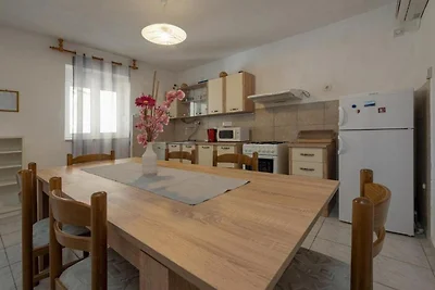 Three Bedroom Holiday Home