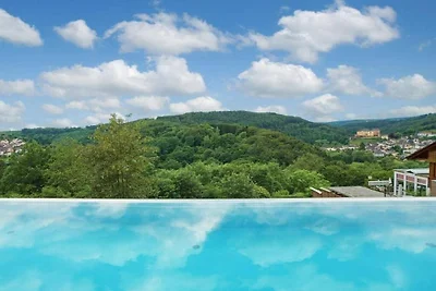 Ferienhaus in Malberg mit Schwimmbecken