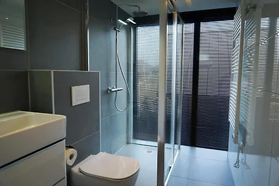 Ferienhaus mit Seeblick für 10 Personen
