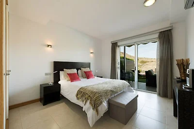Villa mit beheiztem Pool in Salobre