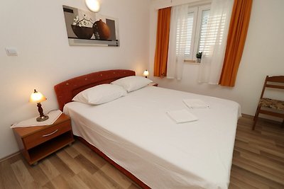 Apartments Sergej-Standard Studio apartment w...