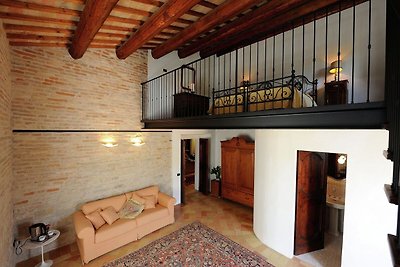 Villa in Montemaggiore Al Metauro, Weinberge,...