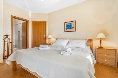 Mooi appartement met uitzicht in Banjol