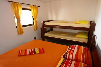 Robinson House Roko - Two Bedroom House with ...