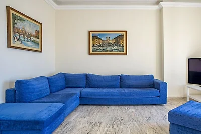 Ortigia seafront apartment