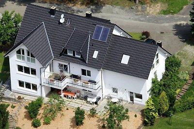 Schöne Ferienwohnung mit gemütlicher Terrasse