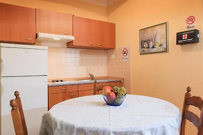 Summerheaven Apartments - Standard Studio Apa...