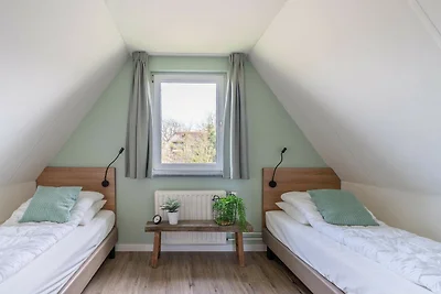 Smaakvol en modern ingerichte 6 persoons...