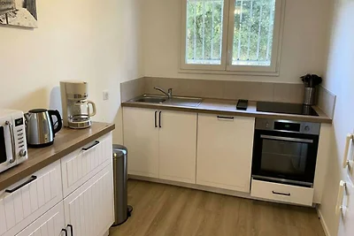 Haus in Soulac-sur-Mer mit Garten und Grill