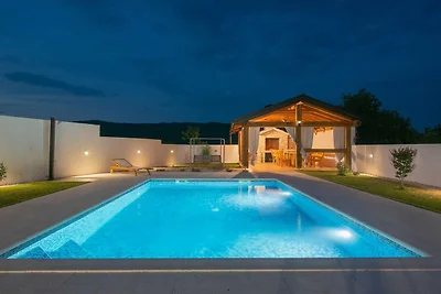 Gemütliche Bergvilla für 10 Personen in...