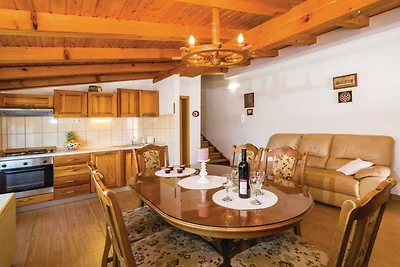 Holiday Home Villa Ksenija - Six Bedroom Holi...