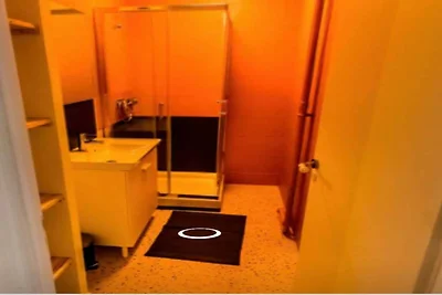 Stanza privata in appartamento condiviso – Li...