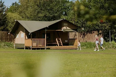 Luxe familielodge met slaaphoekje buiten