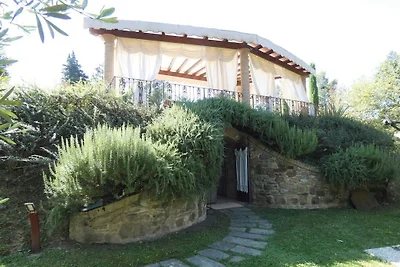 Ferienhaus in Palaia mit Schwimmbecken