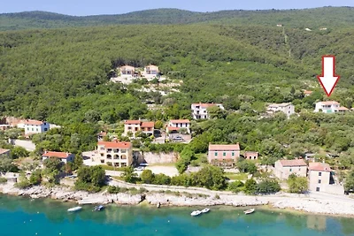 House 33 A Sveta Marina