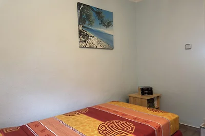 Ferienhaus mit Kamin in Sternberg