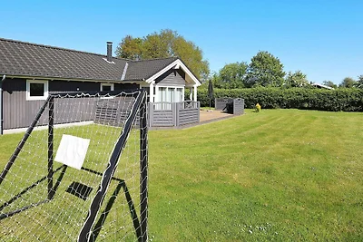 6 Personen Ferienhaus in Væggerløse-By Traum