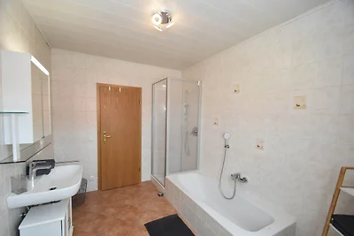 Apartment in Tannesberg mit Balkon