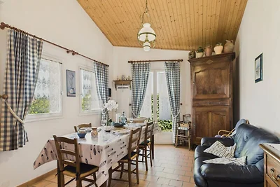 Appartamento a Longeville vicino alla spiaggi...