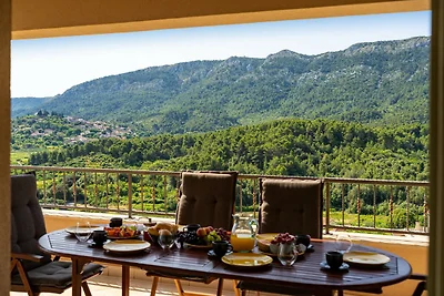 Ruhiger Rückzugsort mit Meerblick auf Insel...