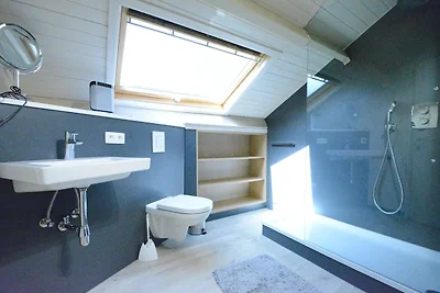 Chalet a Biטvre per 9 persone