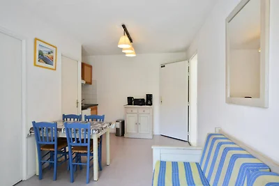 Appartement in Carnoux nabij de stranden van...