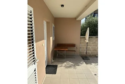 Dom wakacyjny w Murterze z basenem