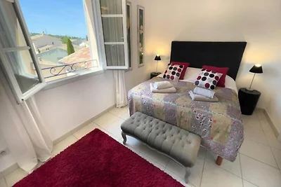 Villa con piscina in Provenza