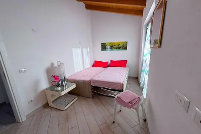 Appartement met uitzicht op het meer in...