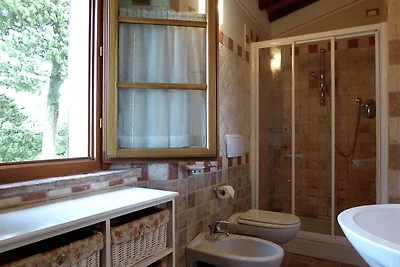Ferienhaus in Montecarelli mit Pool