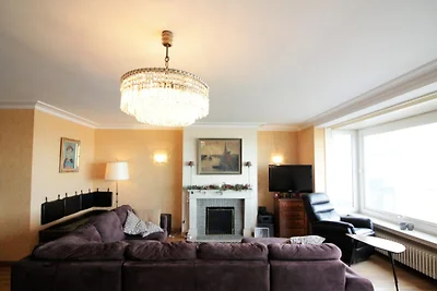 Geräumige Wohnung mit frontalem Meerblick