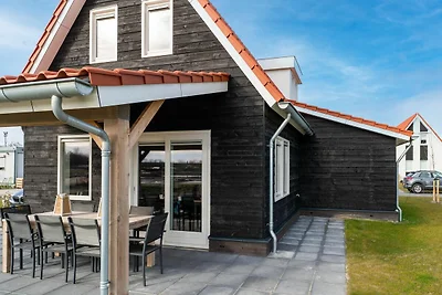 Ferienhaus mit Garten in Südlage